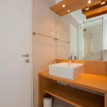 Pool-house Joska In Island Ugljan - Villa